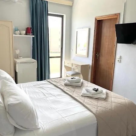 Wave Sea View Guest house Maleme (Crete)